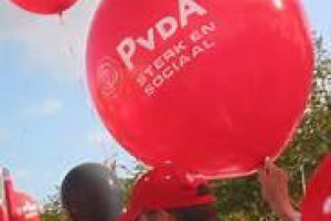 Prijswinnaars Cuijkse PvdA-ballonnen wedstrijd